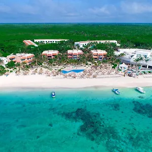 Курортный комплекс Grand Oasis Tulum Riviera, Акумаль